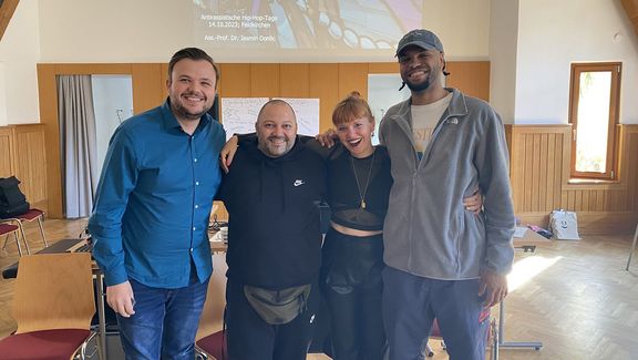 teamfoto_antirassistischehiphoptage.jpg 