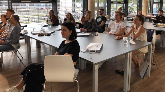 FH 4 PHYSIO - Gelebter Forschungs-Praxis-Transfer im Studiengang Physiotherapie 