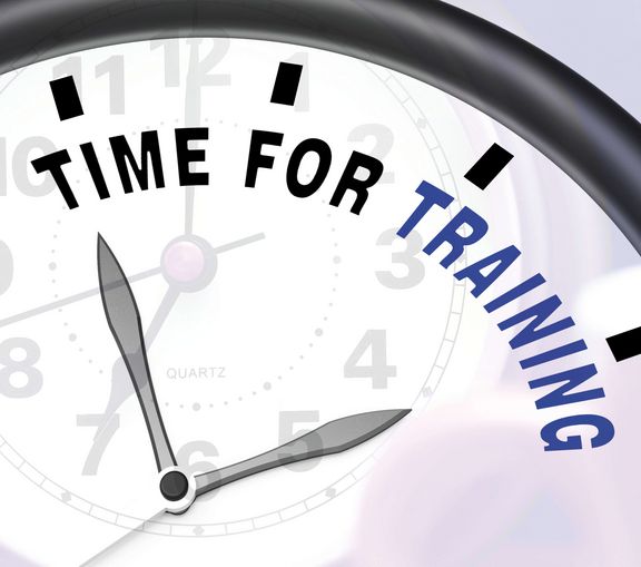 COLOURBOX6275581_timefortraining.jpg