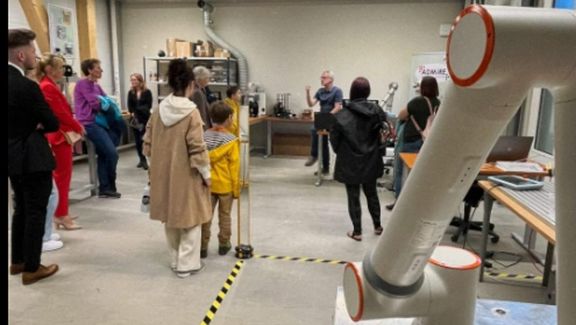 open_labs_technik.jpg 