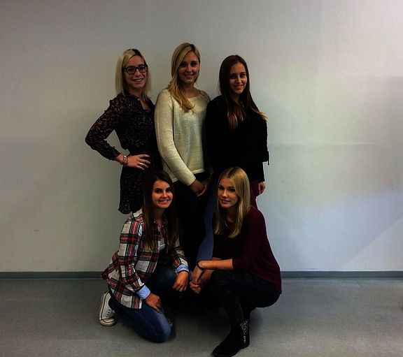 Infofaltblatt-team.jpg