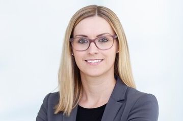 Julia_Lever_2023.jpg