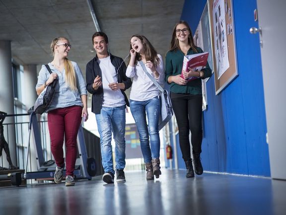 Studierende am Campus Klagenfurt – Primoschgasse