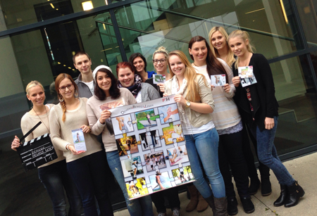 gruppenfoto-studierende.png